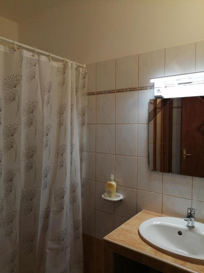 Apartman Pavai Hajduszoboszlo Ngoại thất bức ảnh