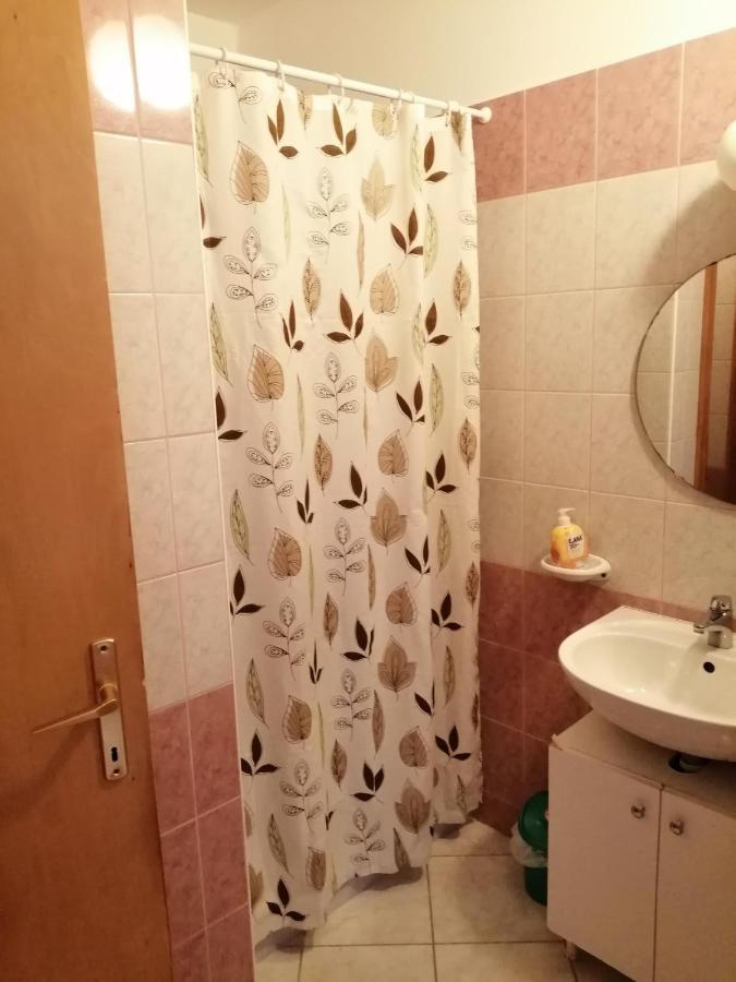 Apartman Pavai Hajduszoboszlo Ngoại thất bức ảnh