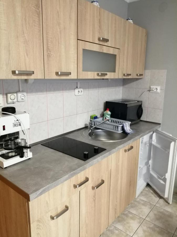 Apartman Pavai Hajduszoboszlo Ngoại thất bức ảnh