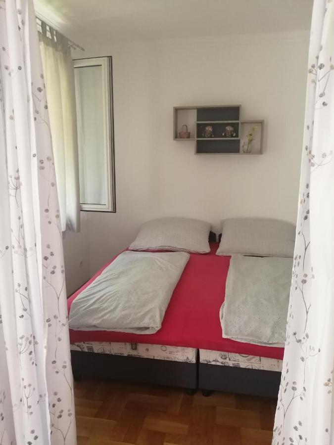 Apartman Pavai Hajduszoboszlo Ngoại thất bức ảnh