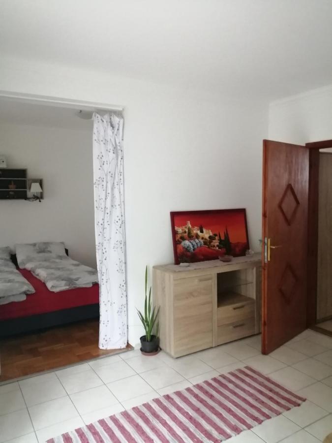Apartman Pavai Hajduszoboszlo Ngoại thất bức ảnh