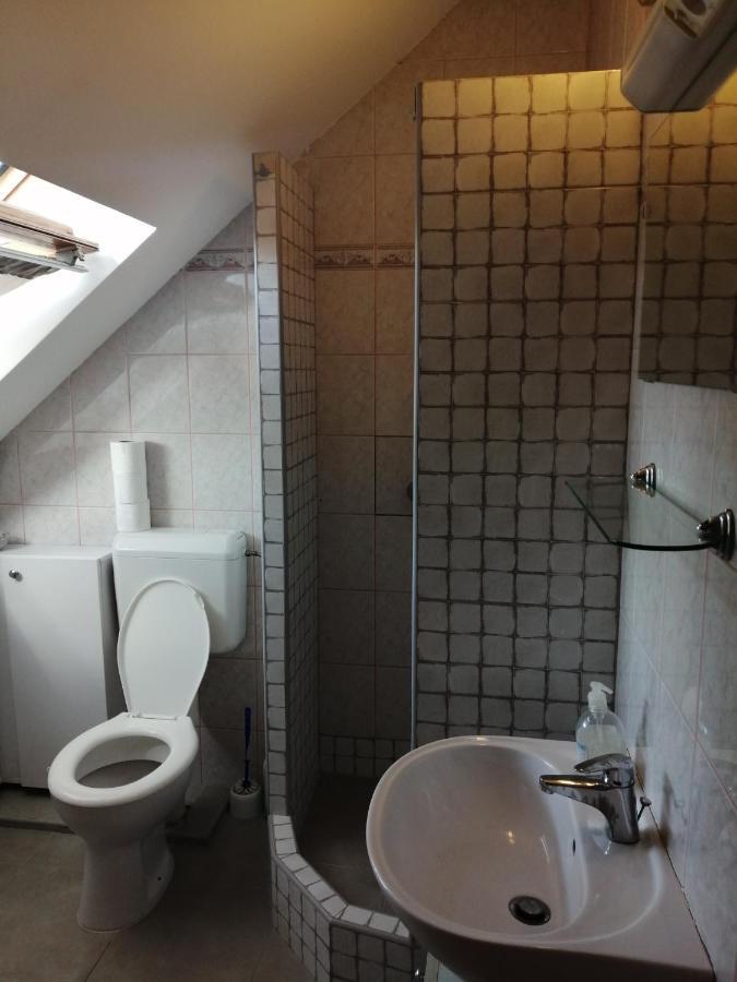 Apartman Pavai Hajduszoboszlo Ngoại thất bức ảnh