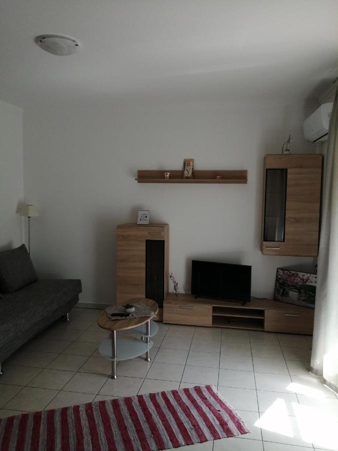 Apartman Pavai Hajduszoboszlo Ngoại thất bức ảnh